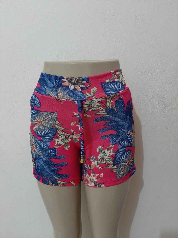 Shorts várias estampas