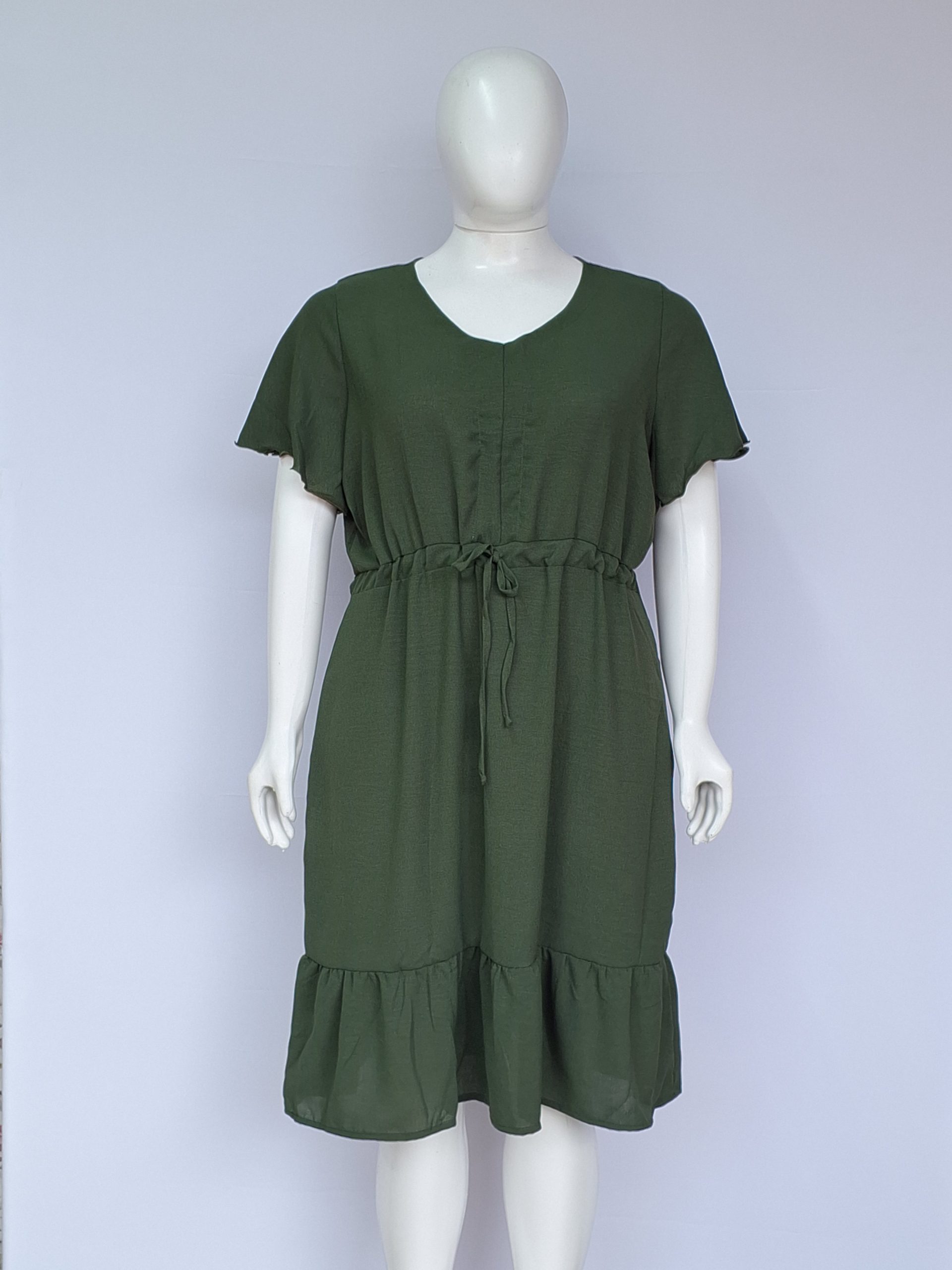 Vestido com Babado Plus size